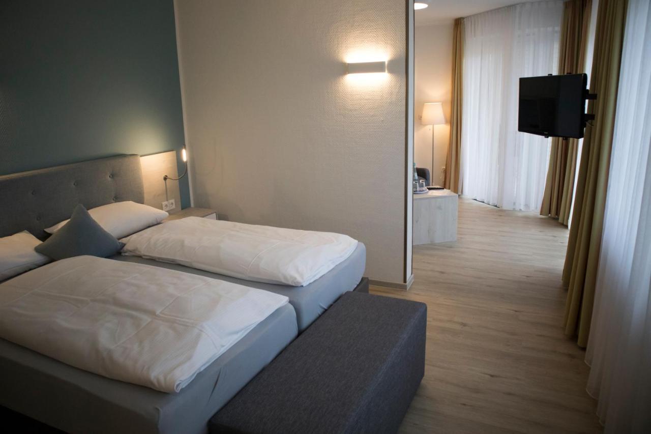 Hotel Am Friesenstrand Tossens Exterior photo