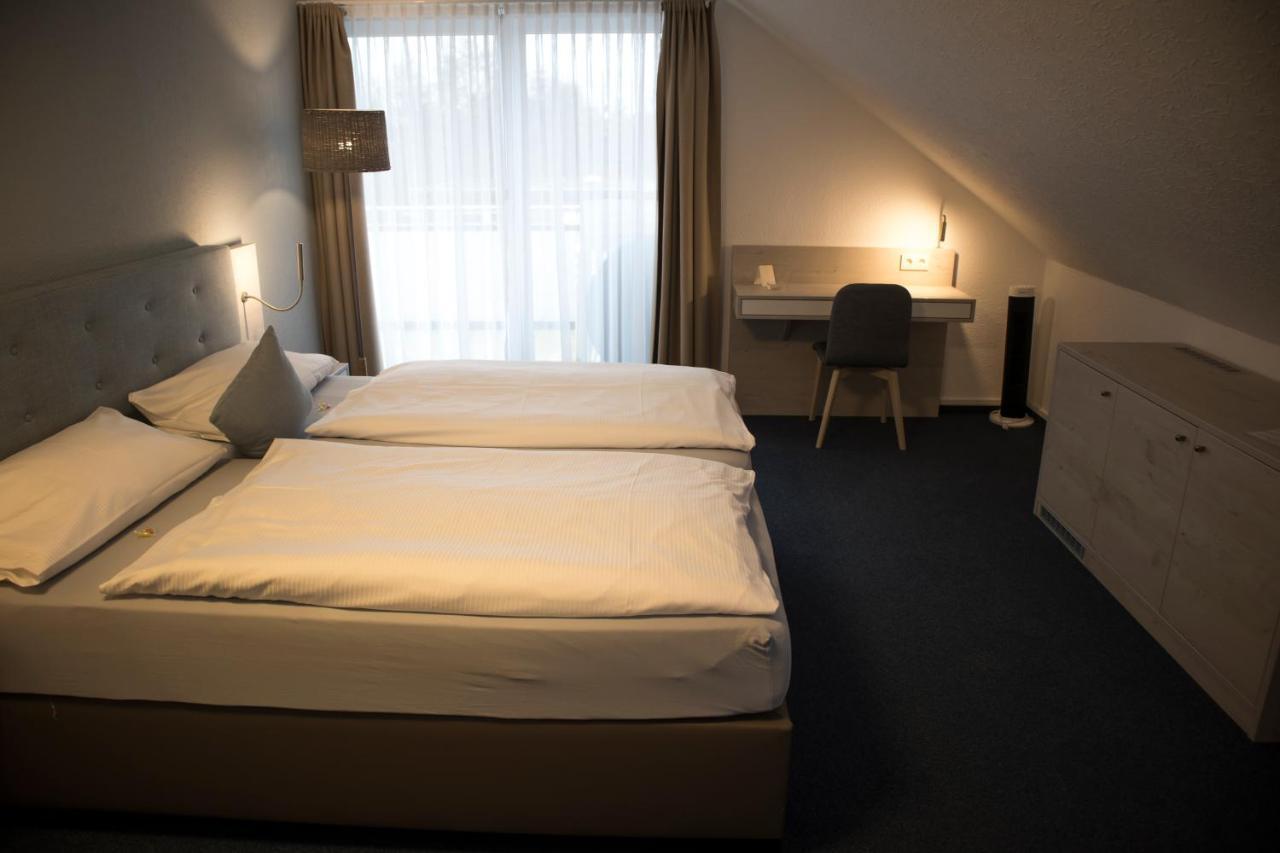 Hotel Am Friesenstrand Tossens Exterior photo
