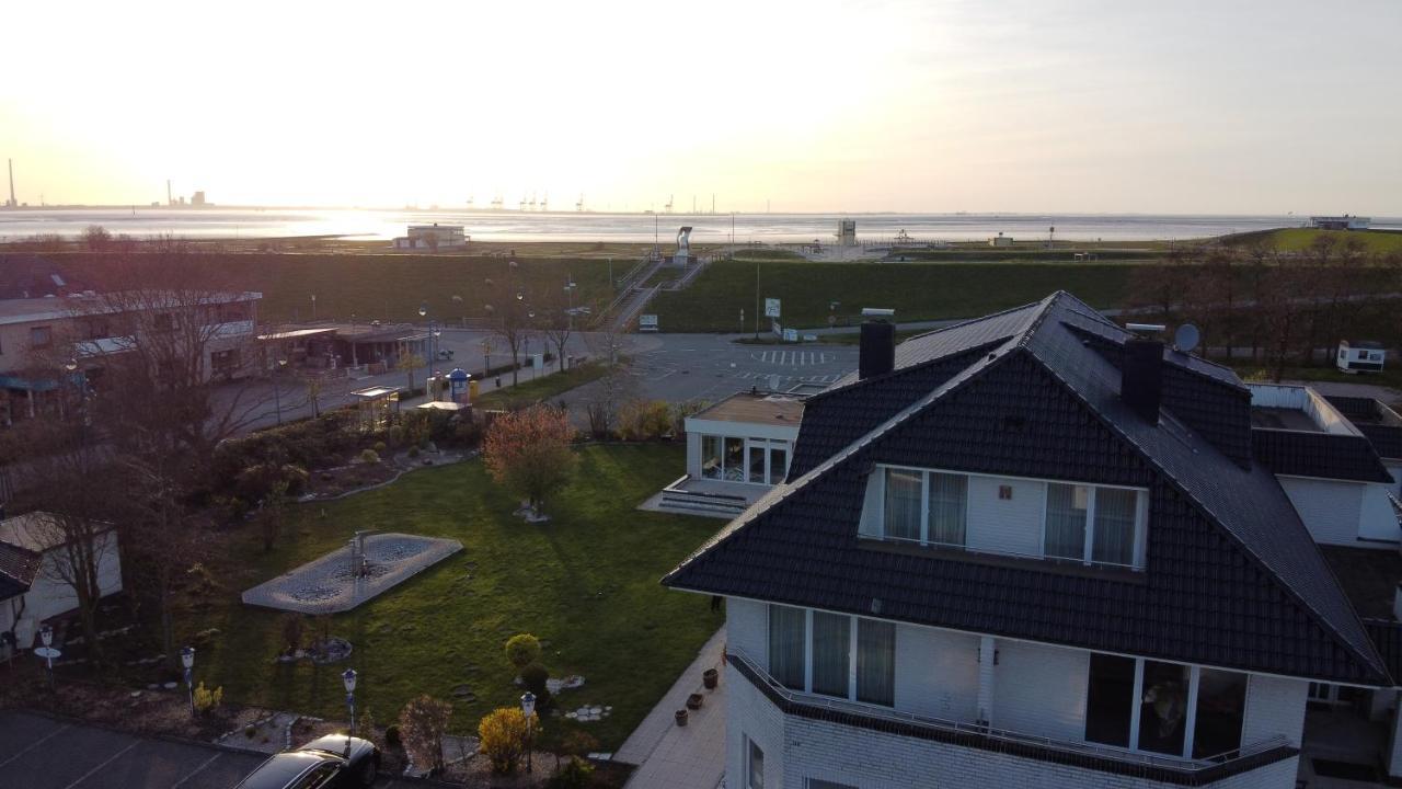 Hotel Am Friesenstrand Tossens Exterior photo